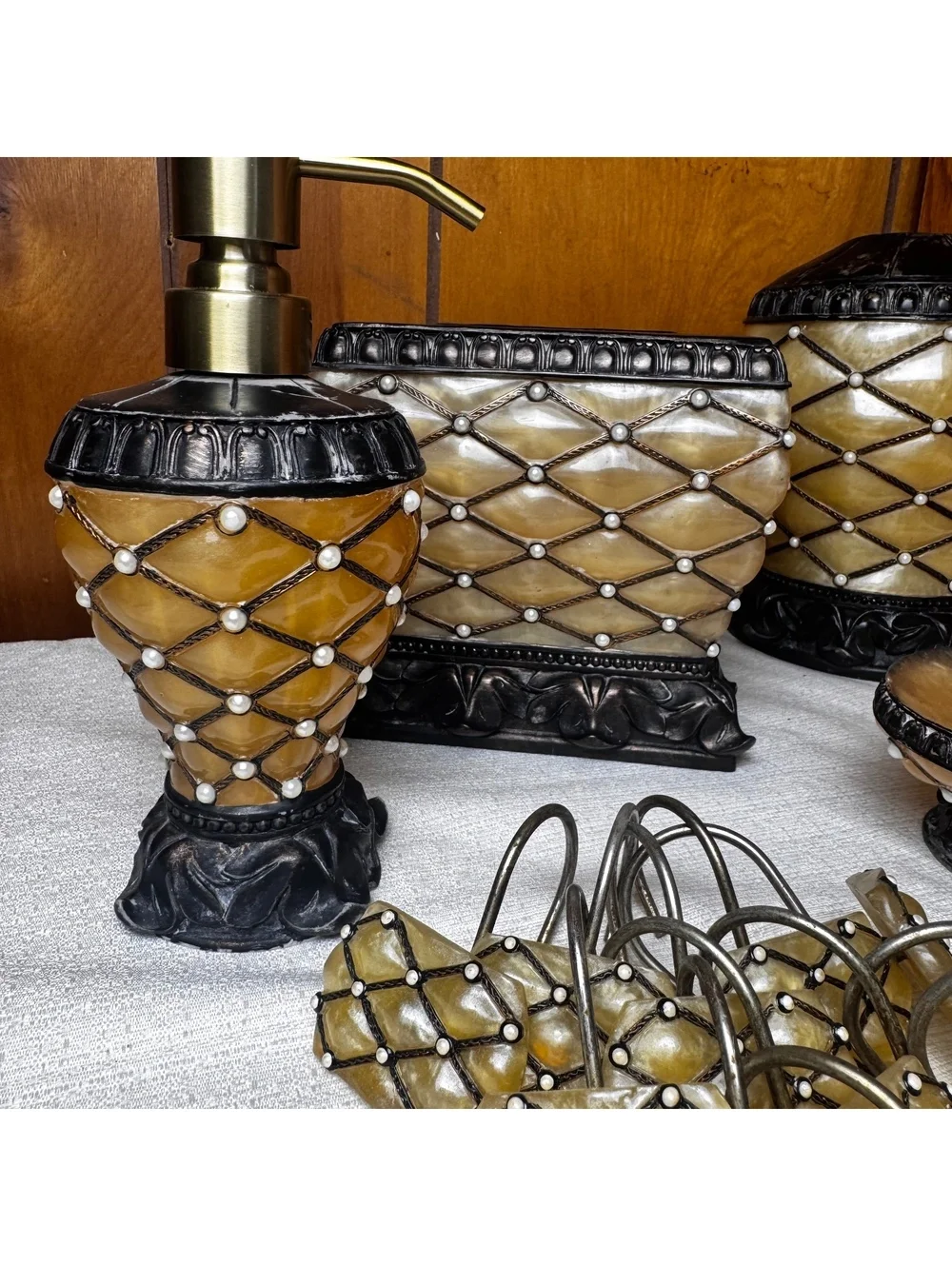 Vighano Bath Accessories 6 Piece Vanity Set Amber Faux Onyx Black Pearl